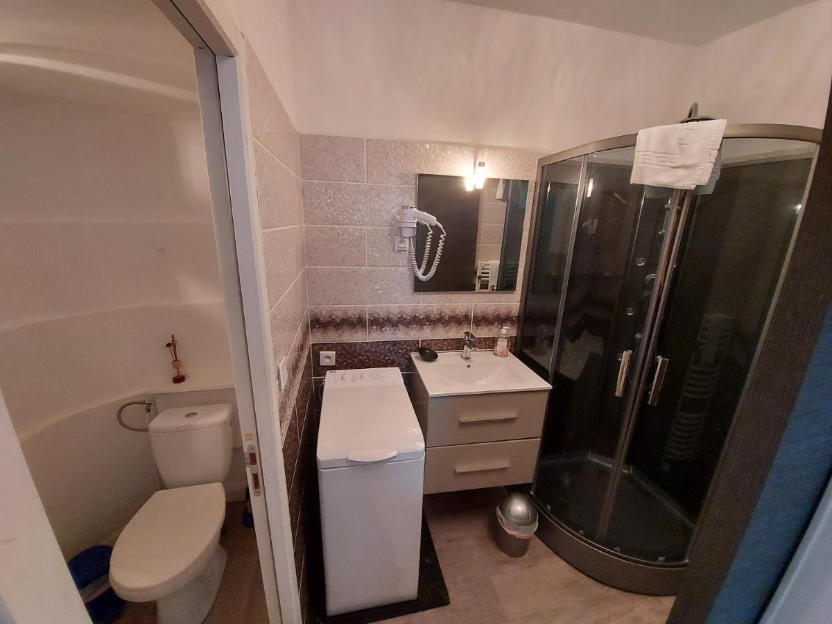 Studio De Charme, Coeur De Vichy, Quartier Calme Esterno foto