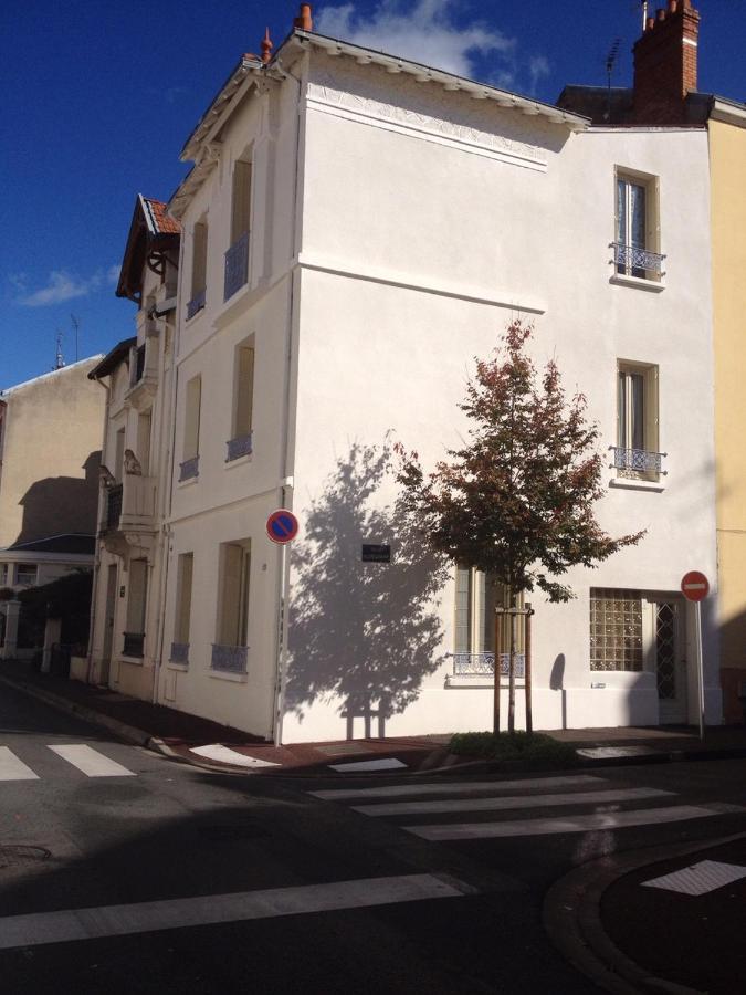 Studio De Charme, Coeur De Vichy, Quartier Calme Esterno foto
